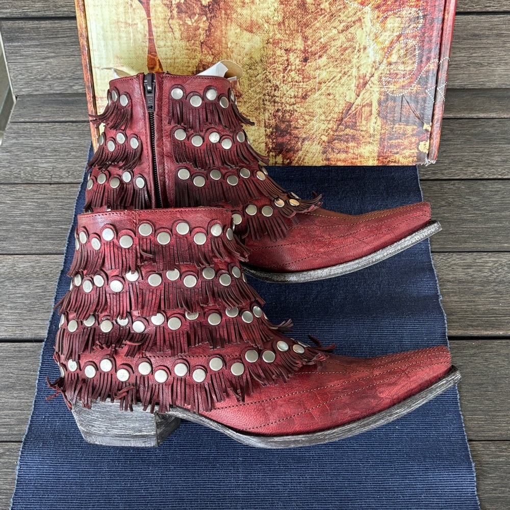 NWB Old Gringo Burgundy Medusa Fringe Ankle Boots 9B